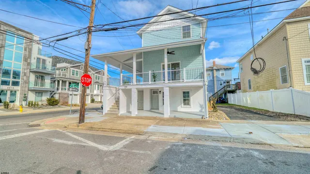 $2,000 | 129 North New Haven Avenue, Unit 1, Ventnor City, NJ 08406