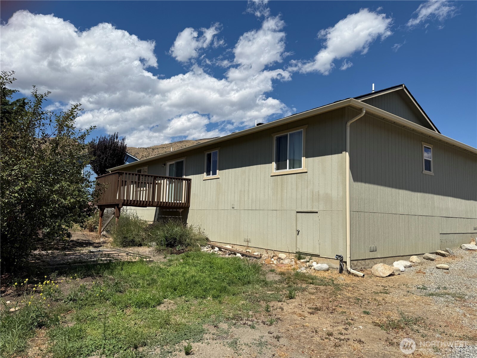 1030 Crest Loop Entiat, WA 98822 - Photo 17 of 17