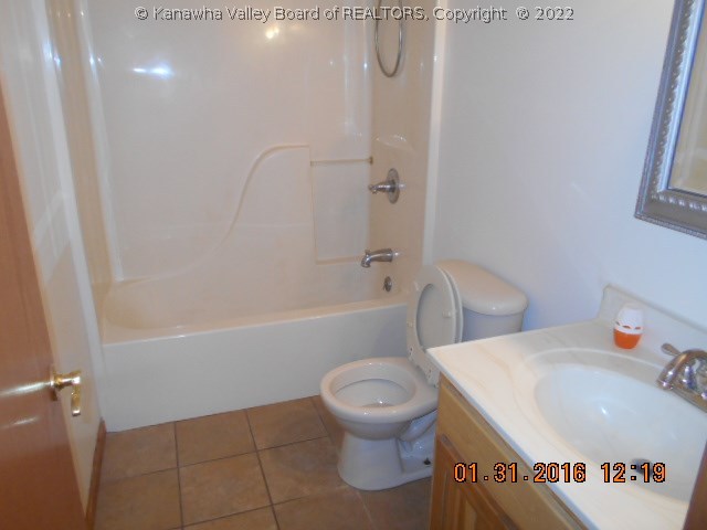 1057 Klondyke Road Ripley, WV 25271 - Photo 5 of 14 Gallery Image 5