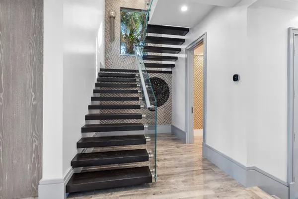 $16,490,000 | 14 Ocean Drive, Jupiter Inlet Colony, FL 33469
