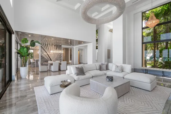 $16,490,000 | 14 Ocean Drive, Jupiter Inlet Colony, FL 33469