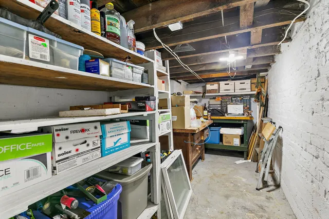 $219,900 | 1305 East Lincoln Highway, DeKalb, IL 60115