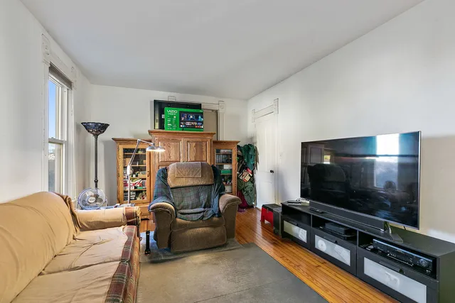 $219,900 | 1305 East Lincoln Highway, DeKalb, IL 60115