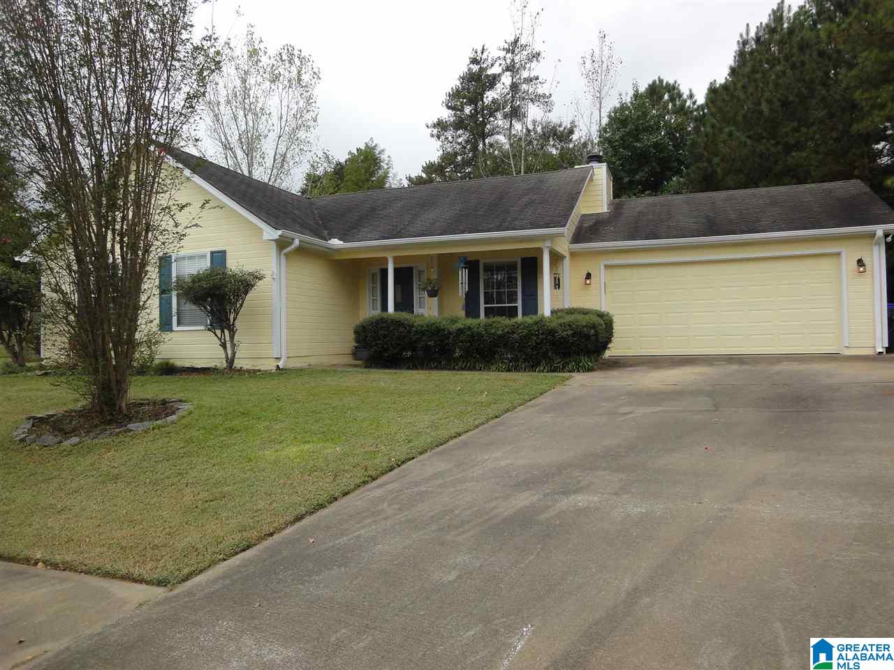 138 Cambridge Pointe Circle Alabaster, AL 35007 - Photo 1 of 40