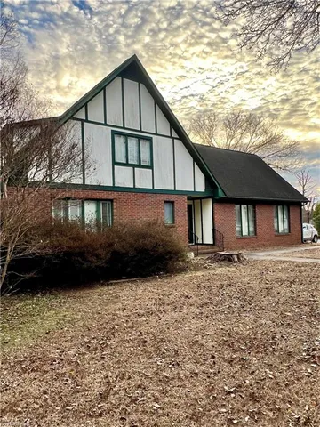 $295,000 | 2016 Candelar Drive, High Point, NC 27265