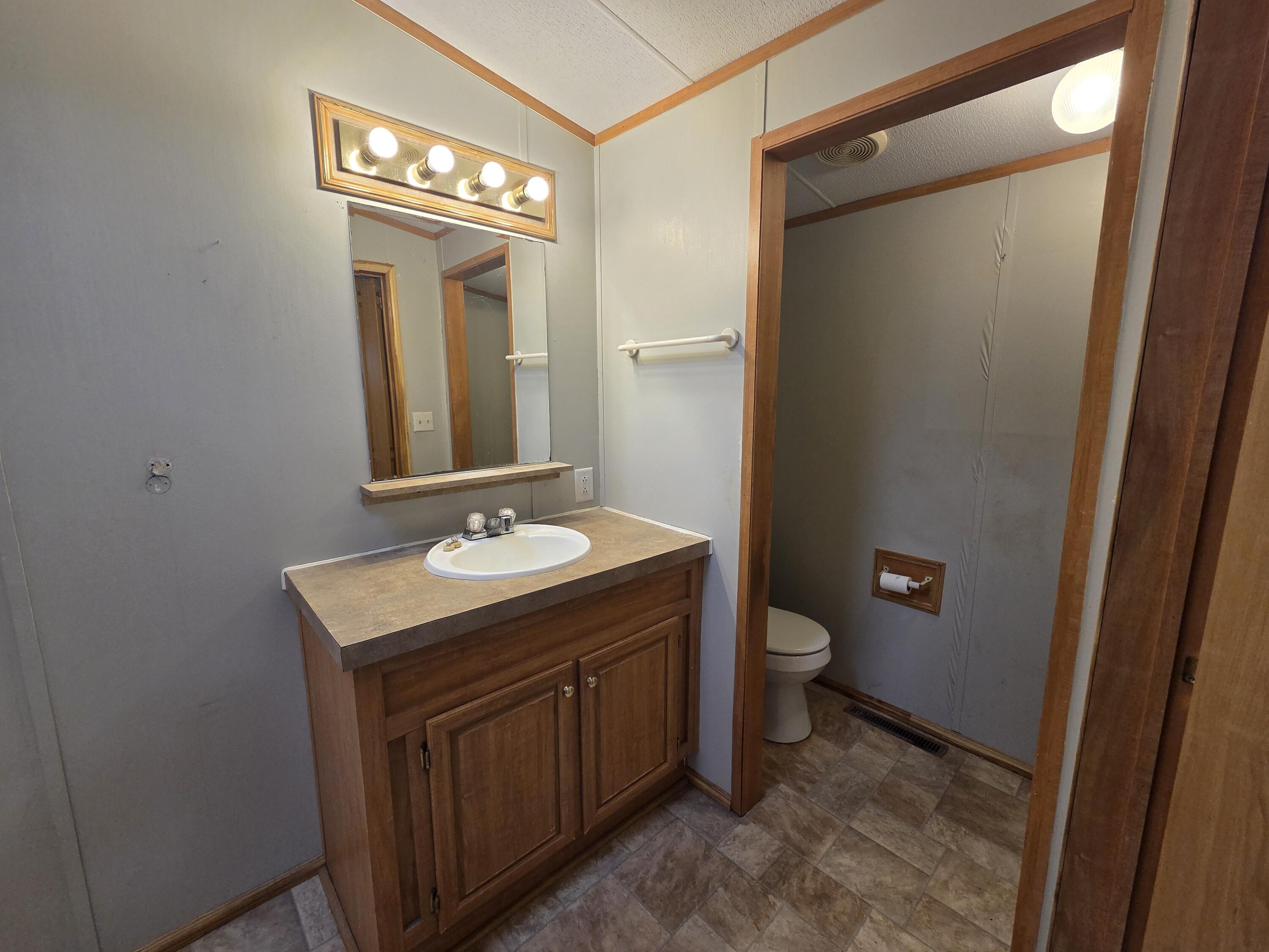 39 Mountain Road Woolwich, ME 04579 - Photo 10 of 13 20260311_094015