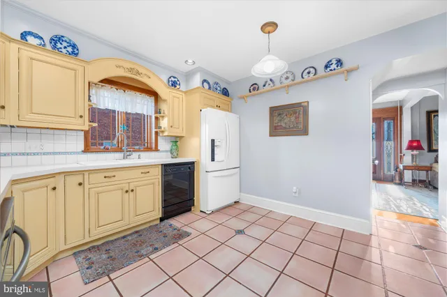 $375,000 | 3 Reading Avenue, Reading, PA 19607