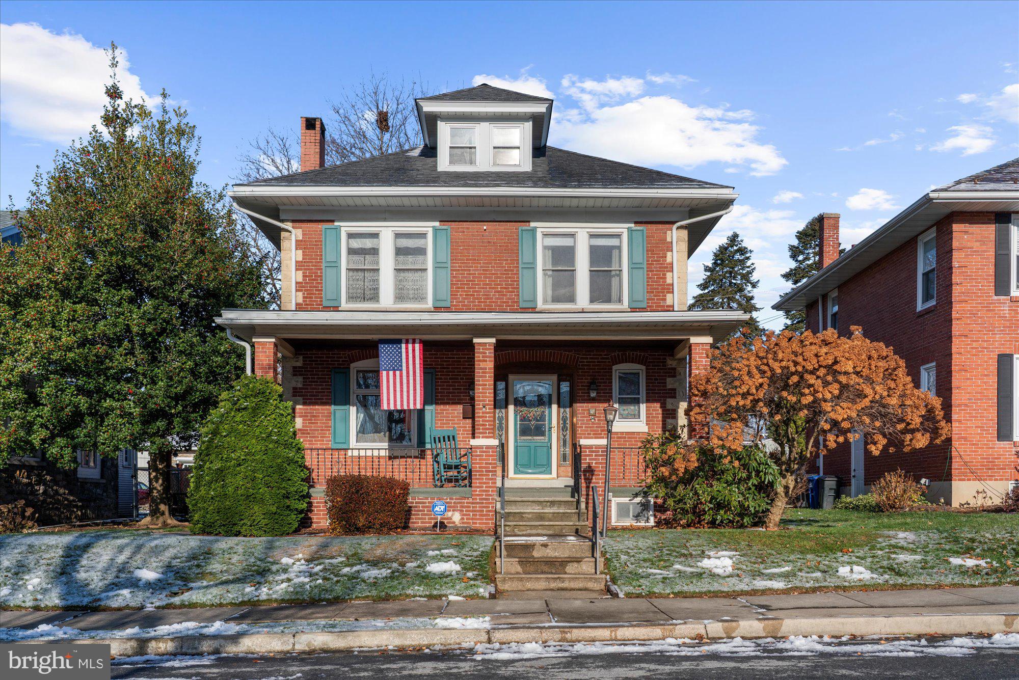 3 Reading Avenue Reading, PA 19607 - Photo 43 of 44 a front view of a house with garden