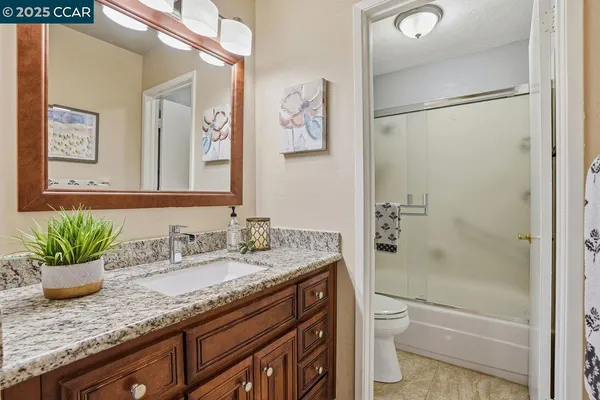 $349,000 | 1013 Mohr Lane, Unit 2, Concord, CA 94518