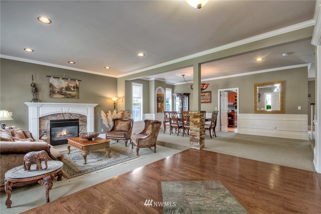 14435 152nd Place Southeast Renton, WA 98059 - Photo 3 of 22