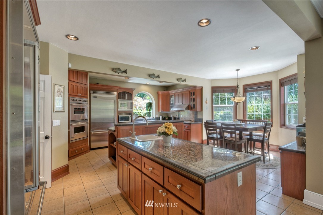 14435 152nd Place Southeast Renton, WA 98059 - Photo 9 of 22