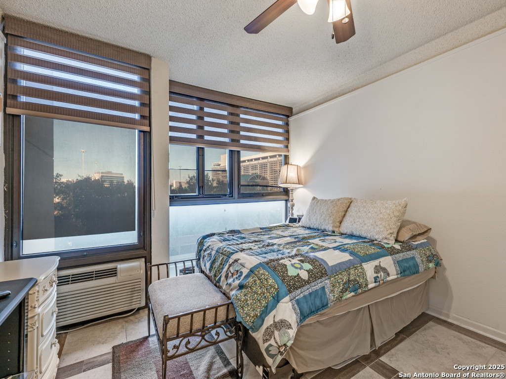 7701 Wurzbach Road, Unit 406 San Antonio, TX 78229 - Photo 11 of 31