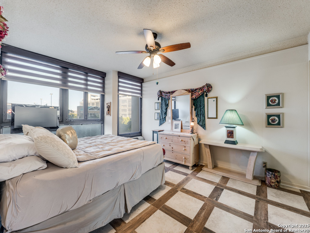 7701 Wurzbach Road, Unit 406 San Antonio, TX 78229 - Photo 8 of 31
