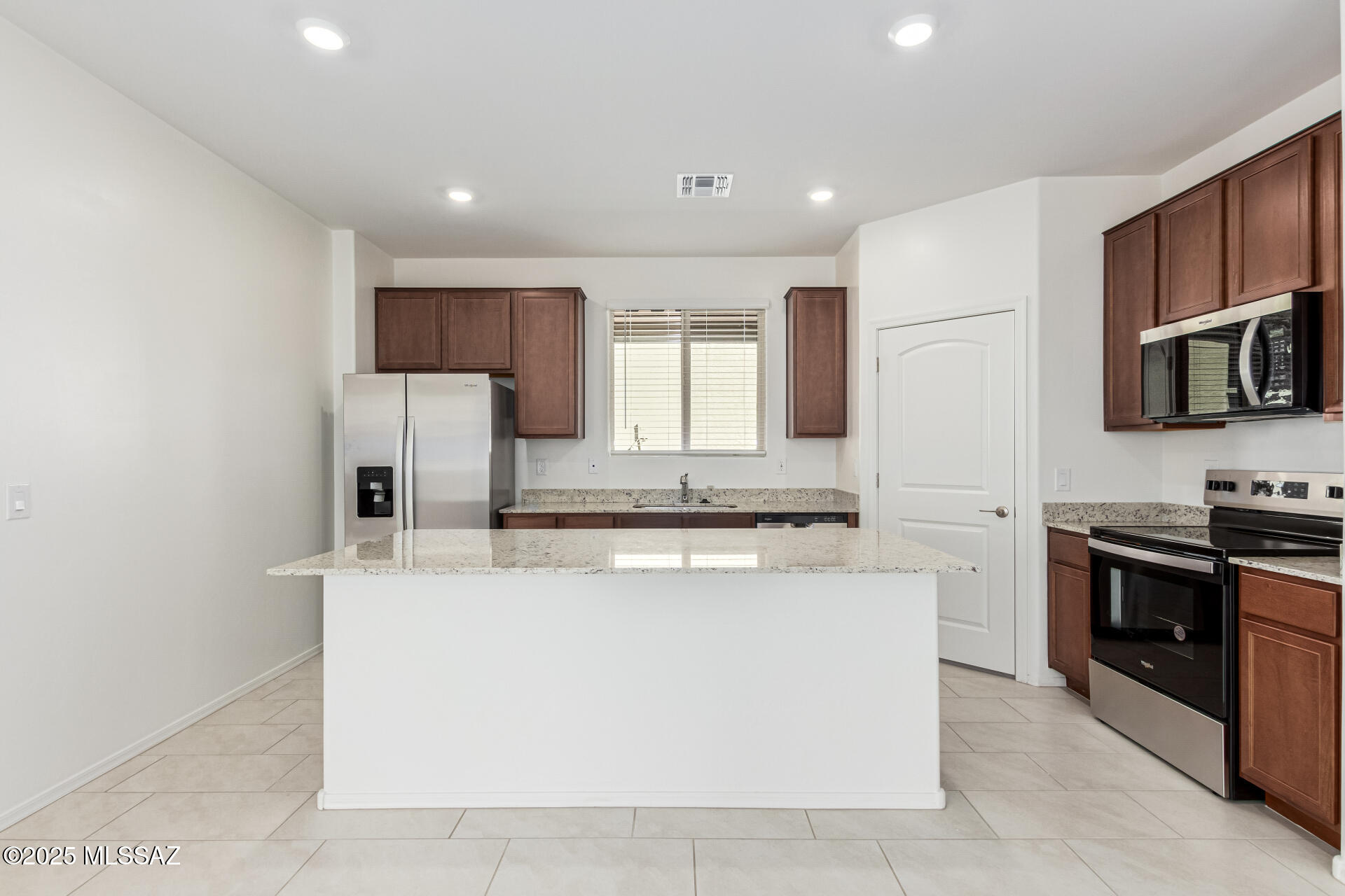 9253 North Agave Gold Road Tucson, AZ 85742 - Photo 11 of 31 11 Agave