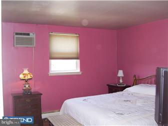 12023 Covert Road Philadelphia, PA 19154 - Photo 6 of 12 Bedroom - Main