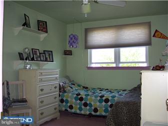 12023 Covert Road Philadelphia, PA 19154 - Photo 7 of 12 Bedroom 2