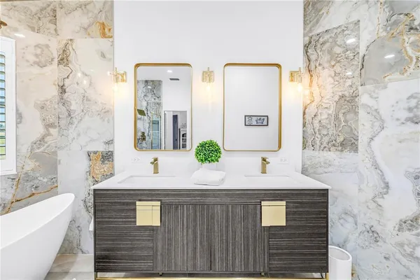 $1,165,000 | 11902 Woodland Terrace, Parrish, FL 34219