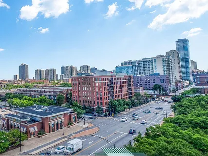 $330,000 | 437 West Division Street, Unit 806, Chicago, IL 60610