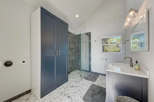 $1,195,000 | Undisclosed Address, Marble Falls, TX 78654