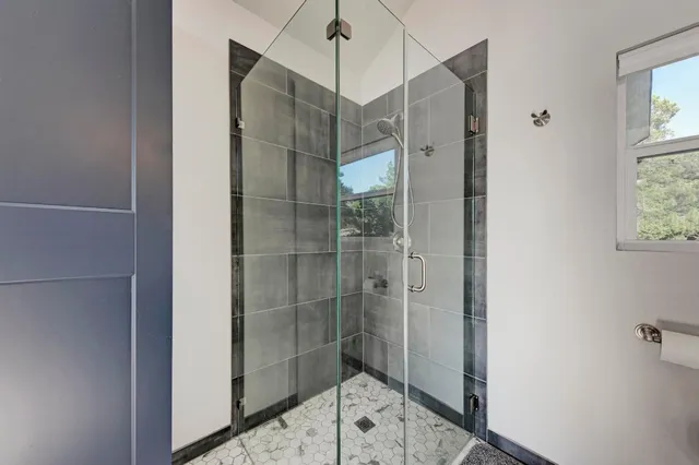 $1,195,000 | Undisclosed Address, Marble Falls, TX 78654