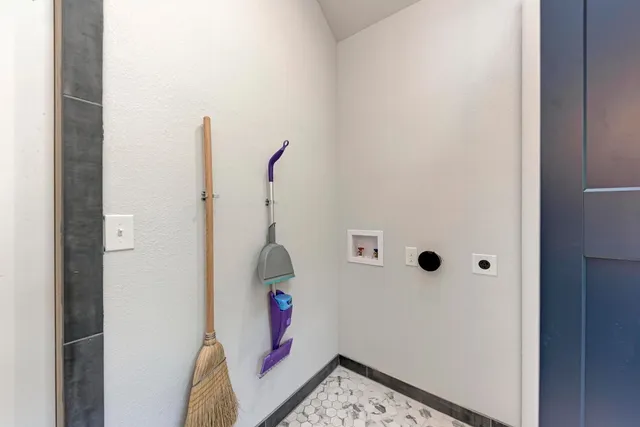 $1,195,000 | Undisclosed Address, Marble Falls, TX 78654