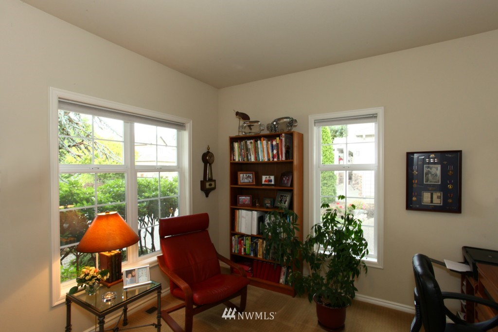 18117 32nd Avenue Southeast Bothell, WA 98012 - Photo 11 of 15