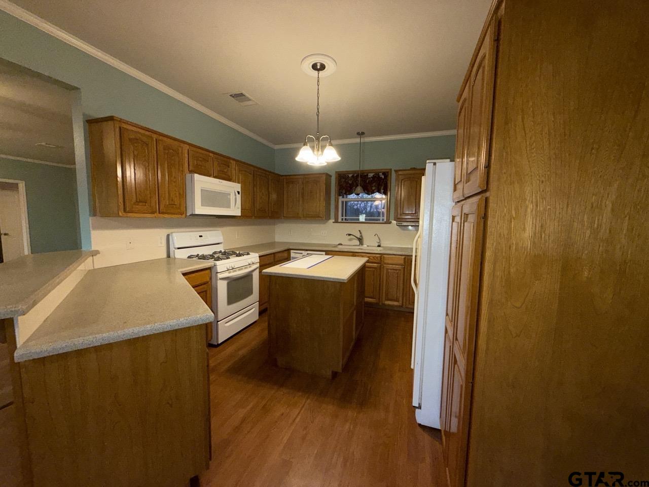 514 Chestnut Street Van, TX 75790 - Photo 8 of 31