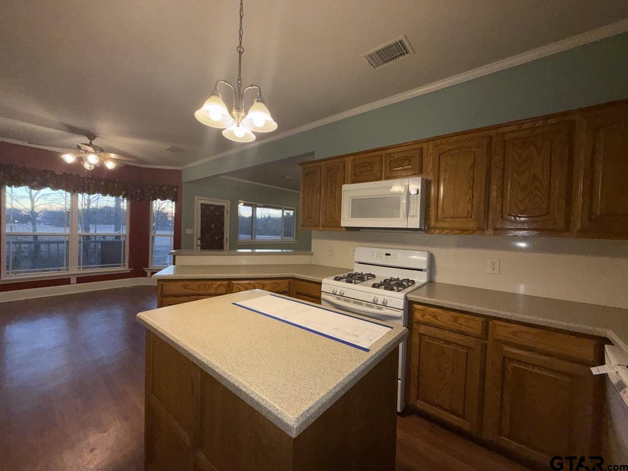 514 Chestnut Street Van, TX 75790 - Photo 10 of 31