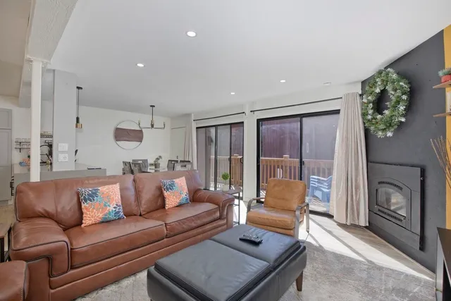 $655,000 | 248 Mammoth Slopes Drive, Unit 23, Mammoth Lakes, CA 93546