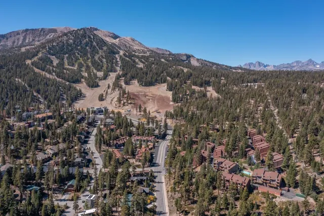 $655,000 | 248 Mammoth Slopes Drive, Unit 23, Mammoth Lakes, CA 93546