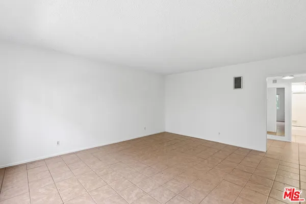 $2,995 | 1434 25th Street, Unit 2, Santa Monica, CA 90404
