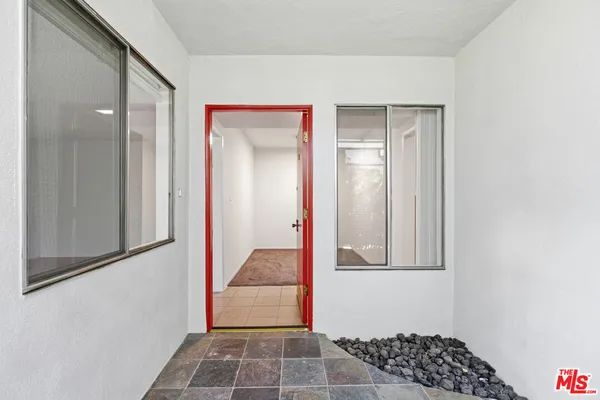 $2,995 | 1434 25th Street, Unit 2, Santa Monica, CA 90404