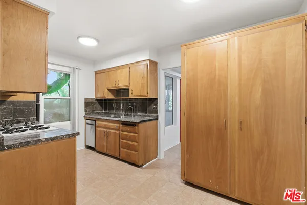 $2,995 | 1434 25th Street, Unit 2, Santa Monica, CA 90404