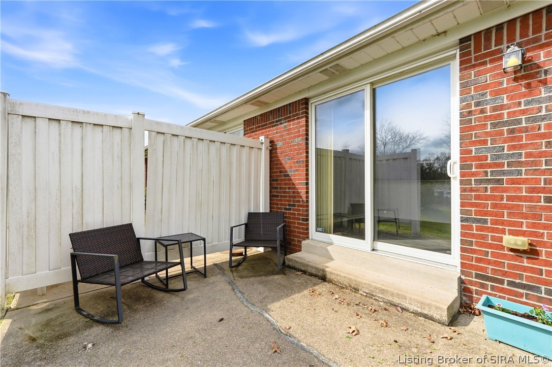 2414 Trinity Run Court New Albany, IN 47150 - Photo 26 of 36