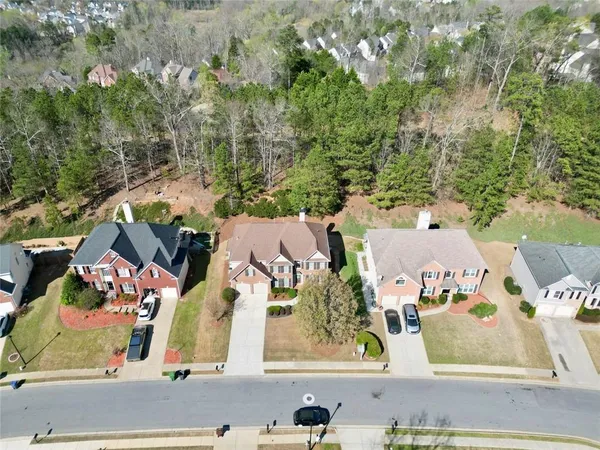 $673,900 | 3945 Summit Gate Drive, Suwanee, GA 30024