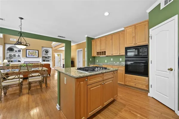 $673,900 | 3945 Summit Gate Drive, Suwanee, GA 30024