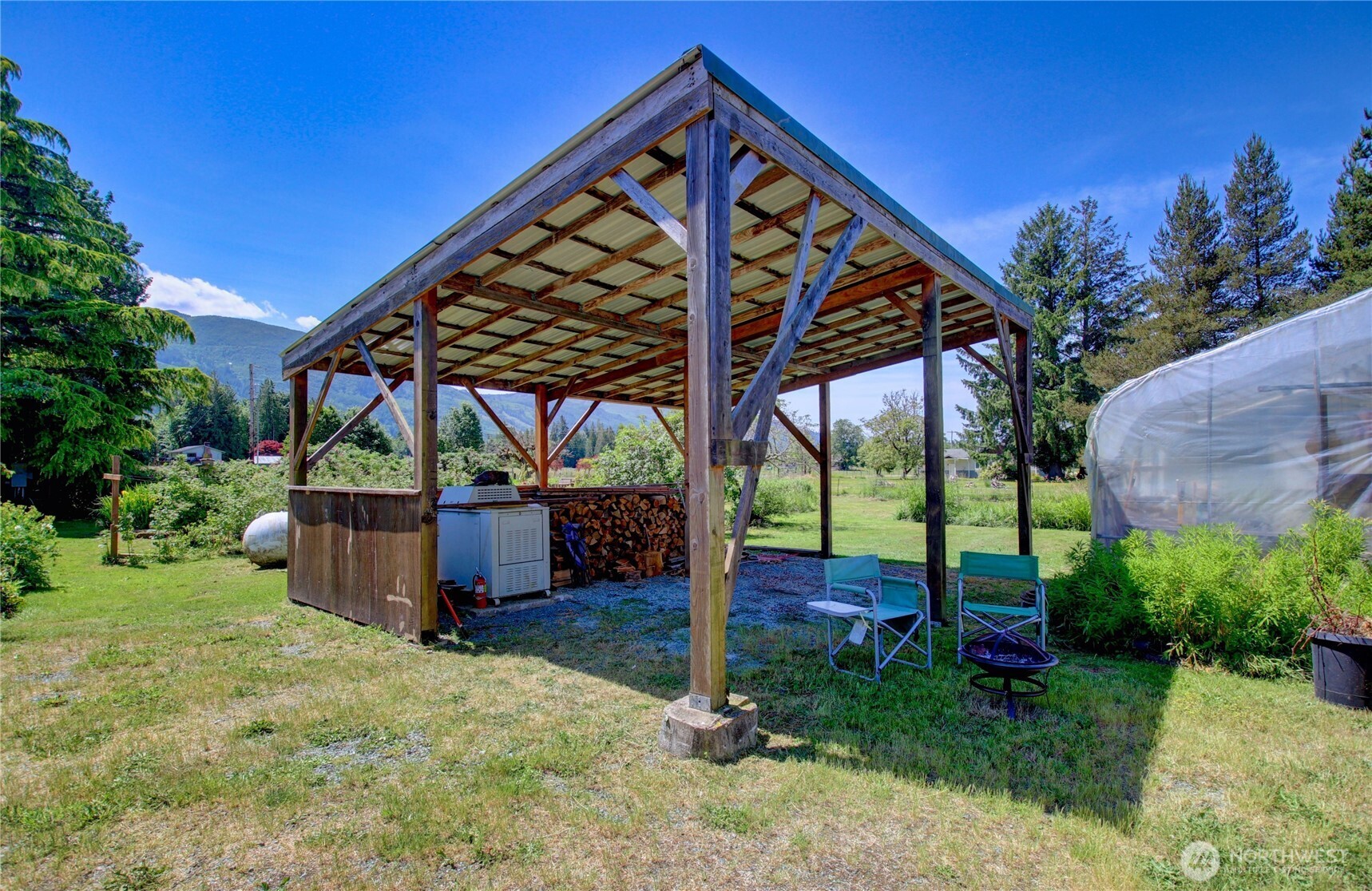 31459 Barben Road Sedro-Woolley, WA 98284 - Photo 20 of 32 a view of a backyard