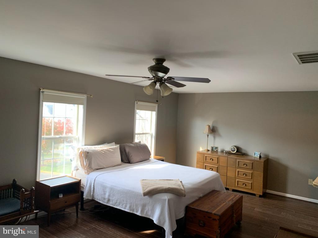2564 Logan Wood Drive Herndon, VA 20171 - Photo 8 of 10 Master Bedroom