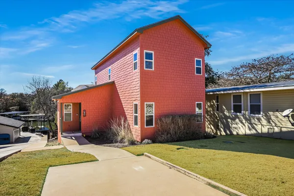 $1,189,000 | 316 Mountain View, Sunrise Beach, TX 78643
