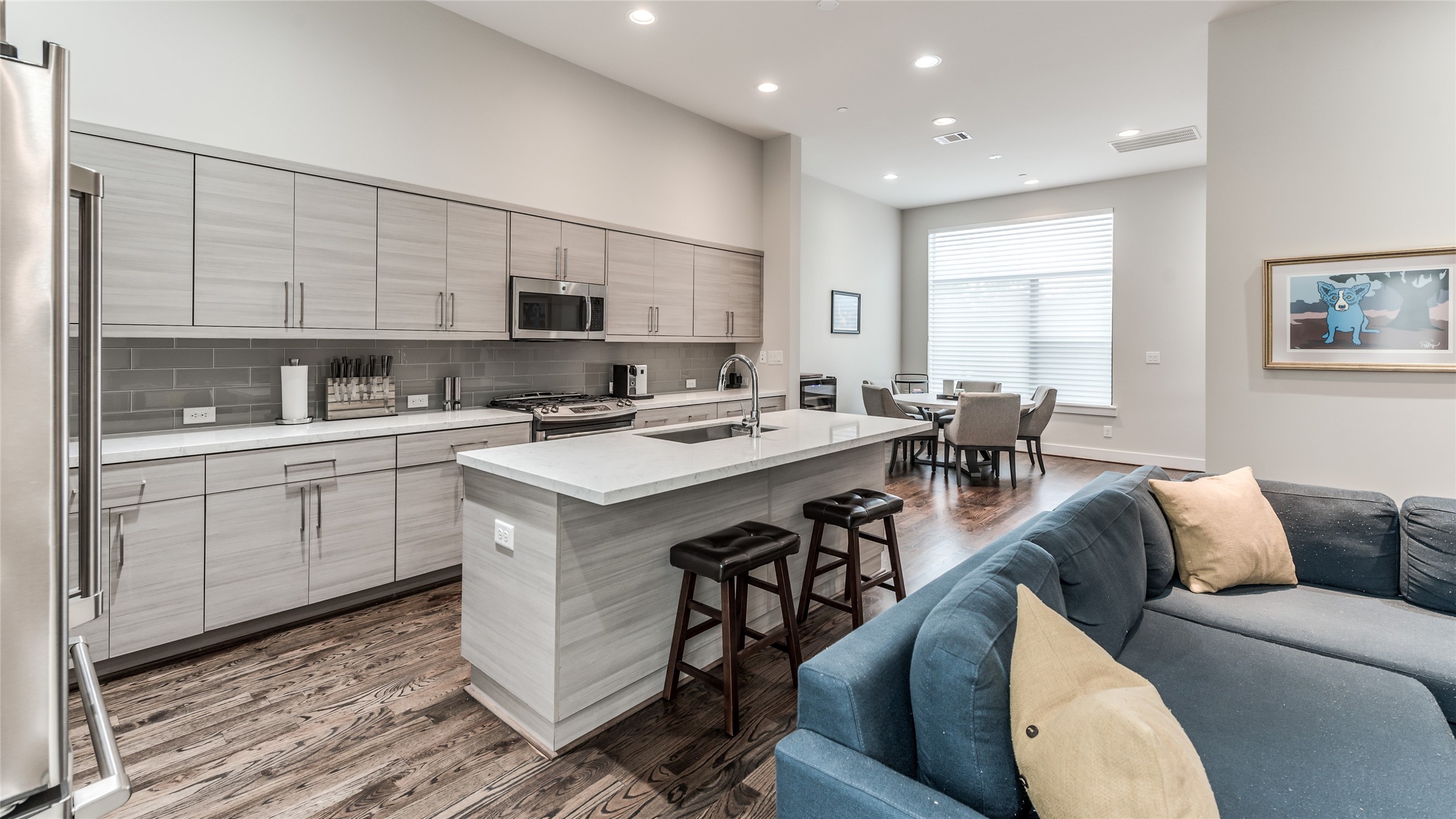 1004 California Street, Unit 402 Houston, TX 77006 - Photo 7 of 38