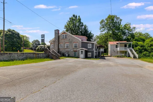 $4,000 | 2175 Emory Street Northwest, Unit A, Covington, GA 30014