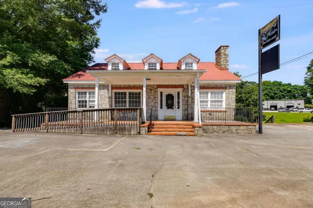 $4,000 | 2175 Emory Street Northwest, Unit A, Covington, GA 30014