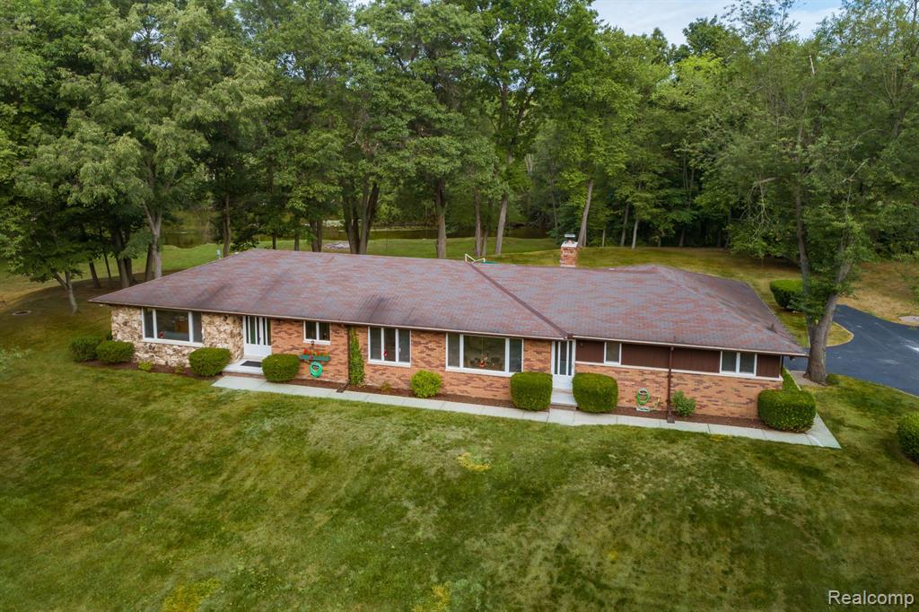 9357 Huron River Drive Dexter, MI 48130 - Photo 31 of 63