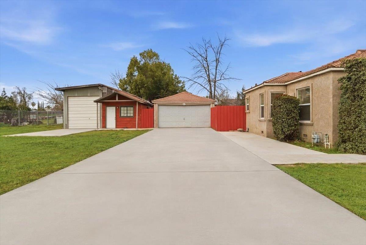 1813 Richard Way Ceres, CA 95307 - Photo 6 of 22