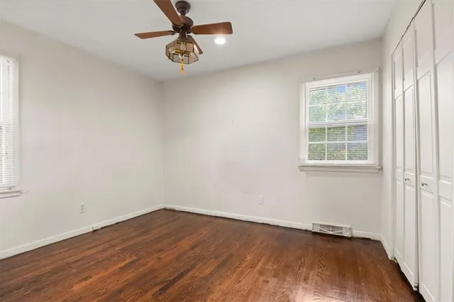 $340,000 | 8110 West 92nd Street, Overland Park, KS 66212