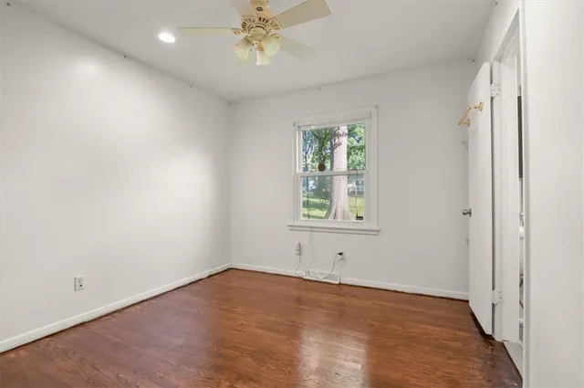 $340,000 | 8110 West 92nd Street, Overland Park, KS 66212