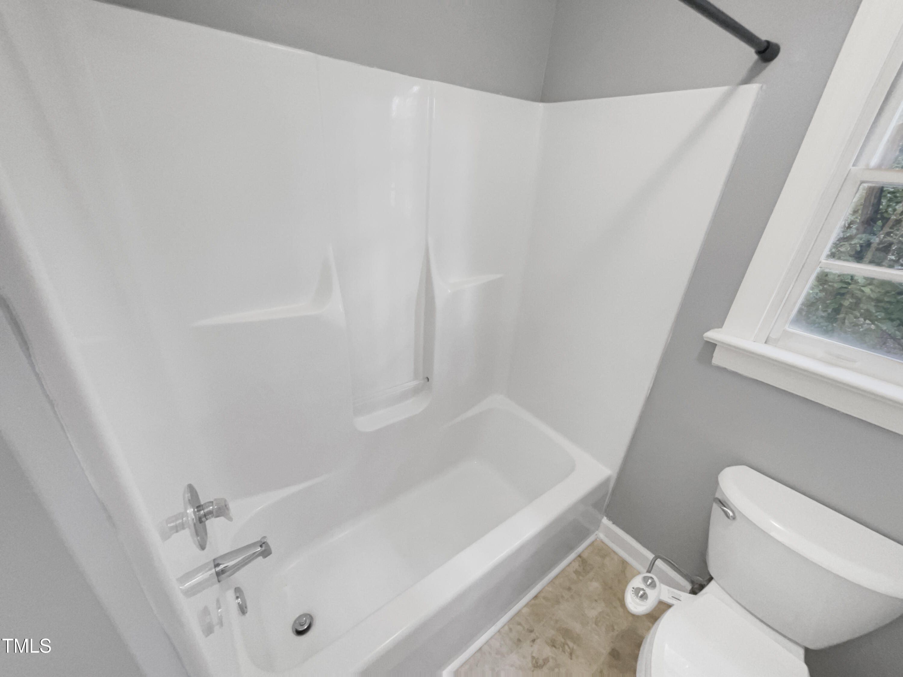 6005 Dedmon Place Raleigh, NC 27616 - Photo 16 of 20 listing_13