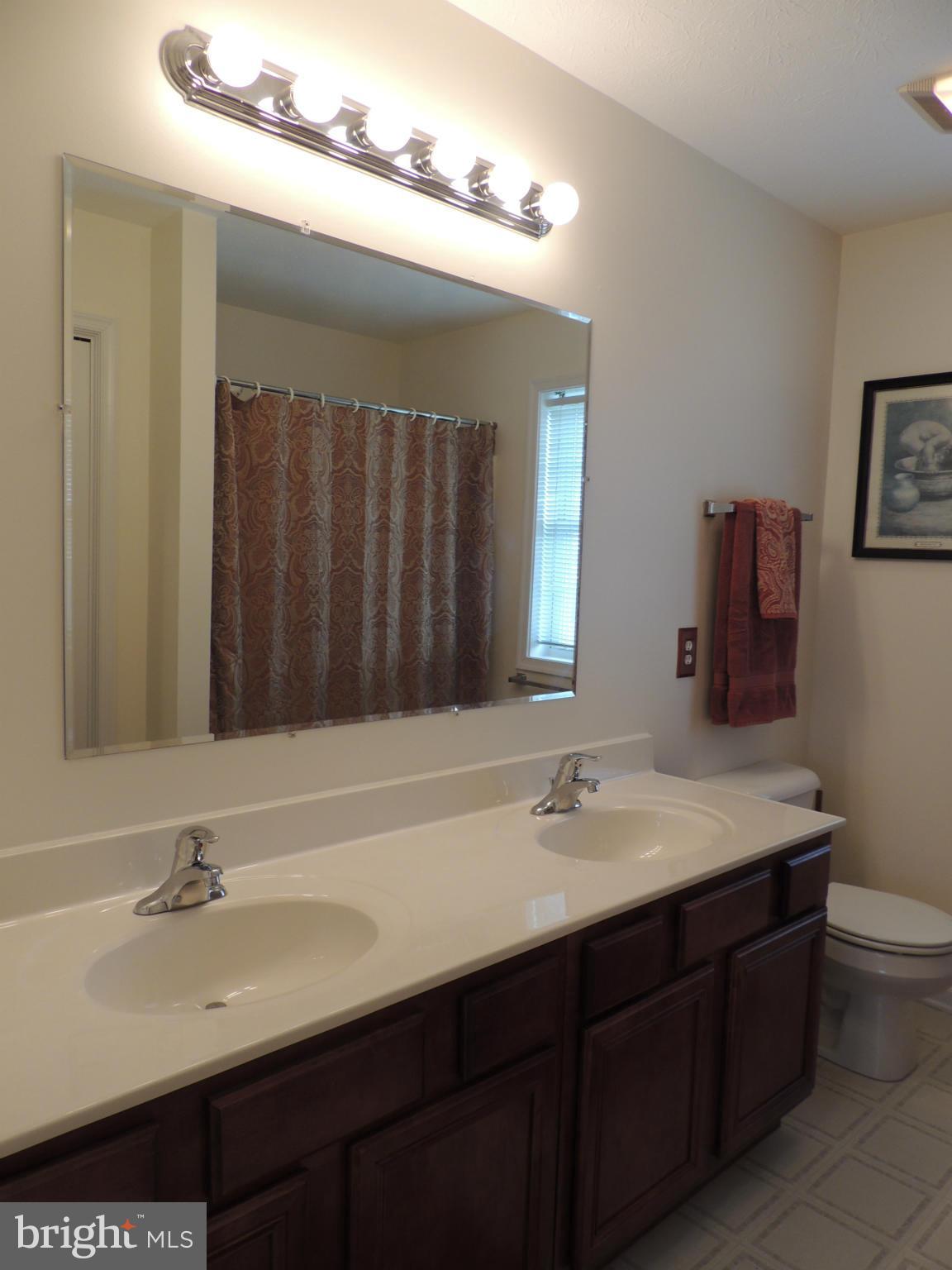 83 Snowshoe Court Ranson, WV 25438 - Photo 24 of 30 Bath