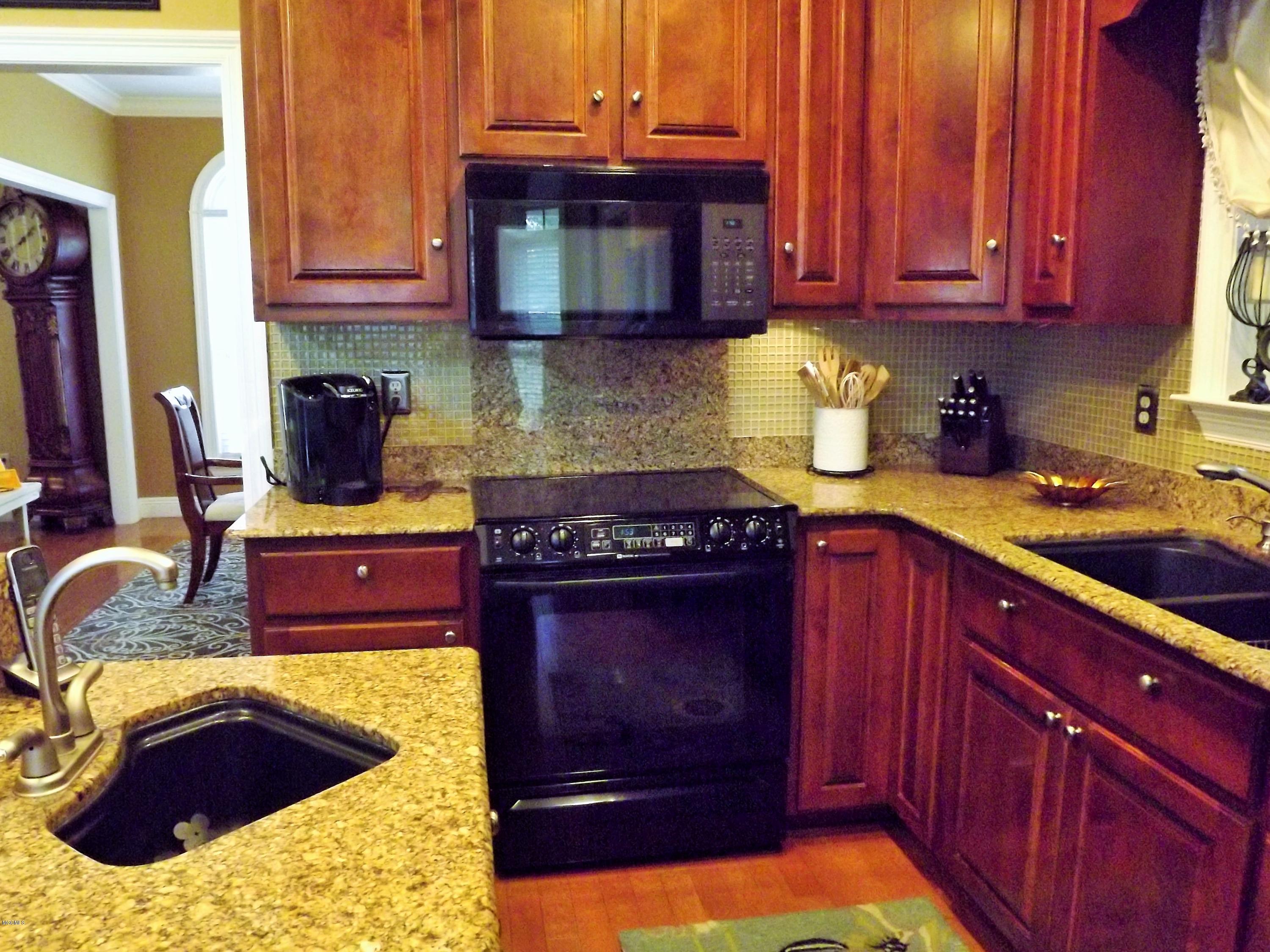 18700 Rayford Shumock Road Moss Point, MS 39562 - Photo 54 of 101 DSCF2363