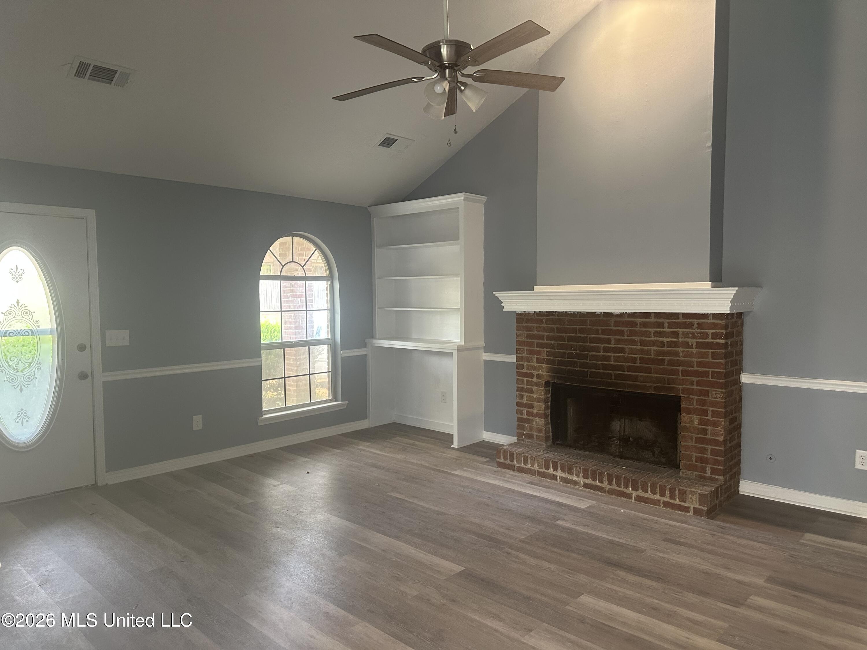 205 Woodbrook Cove Byram, MS 39272 - Photo 5 of 18 IMG_9003